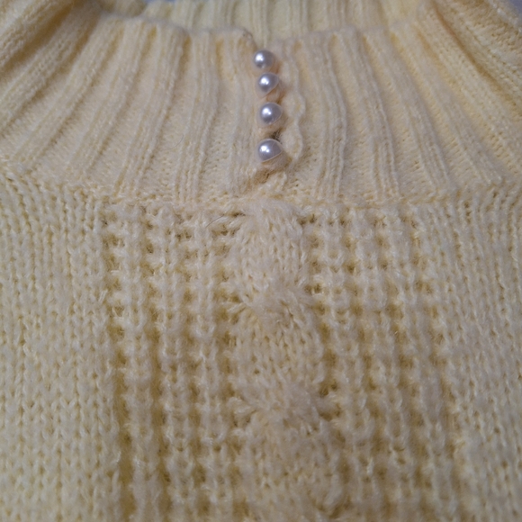 Vtg JP Knits Light Yellow Knitted Sweater Top W/ Faux Peal Buttons Size 22/24... - Picture 3 of 8